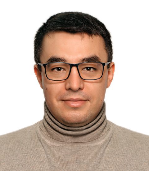 Максим В'юник